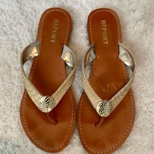 Report Sandals